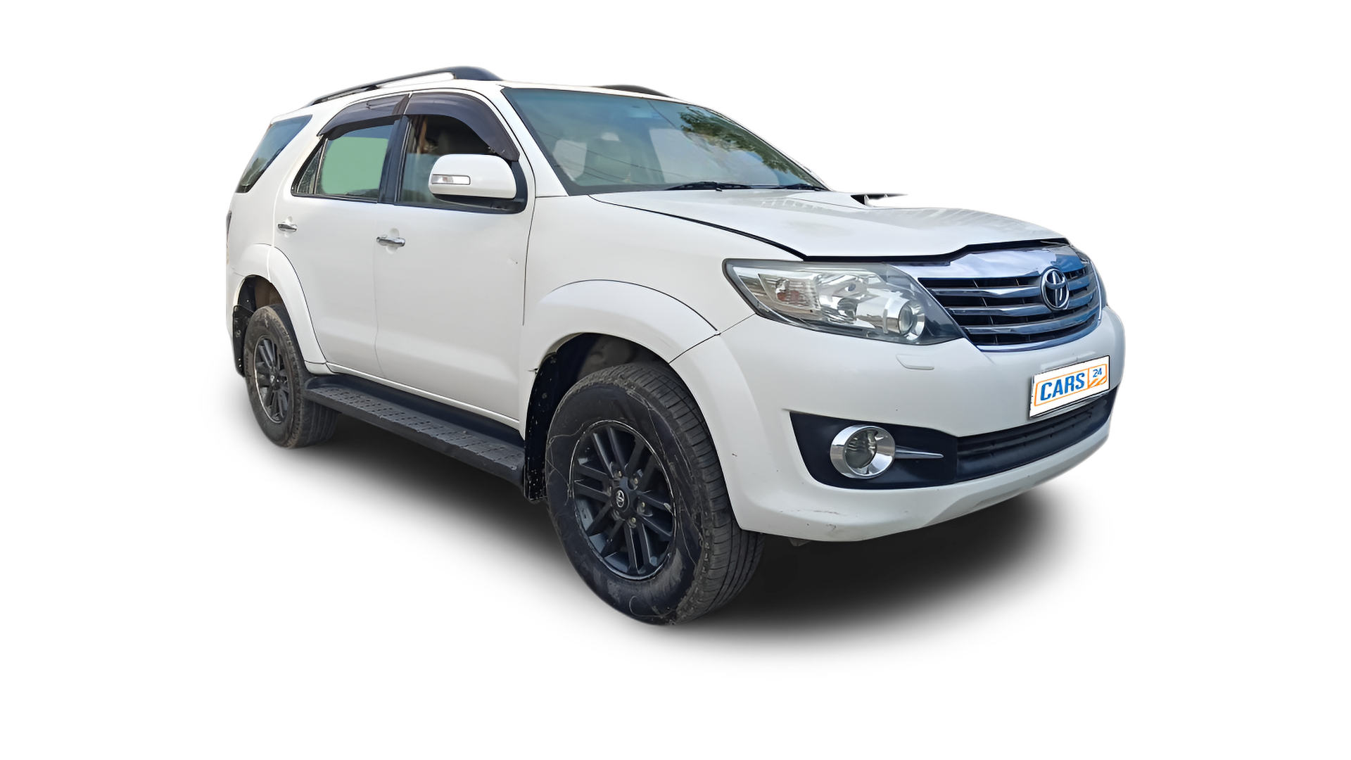 Toyota Fortuner-img